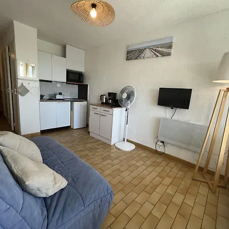 Lumineux Face Avec Separee, Parking Prive, A 30m De La - - Fr-1-338-527 Apartment Sète